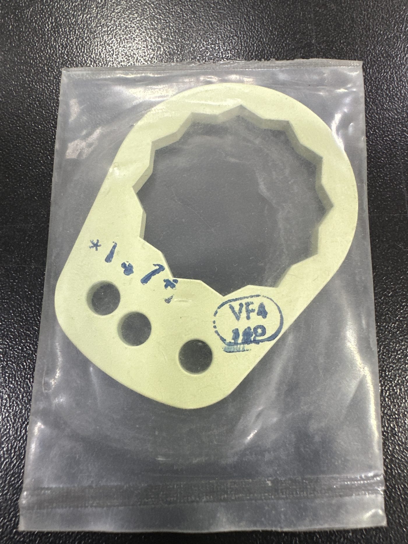 Photo 2 of the component