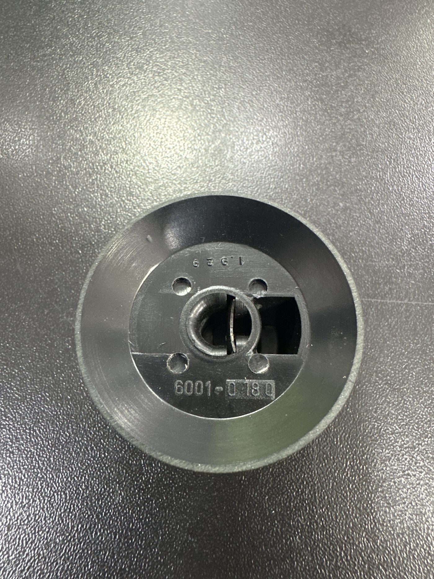 BUMPER KNOB
