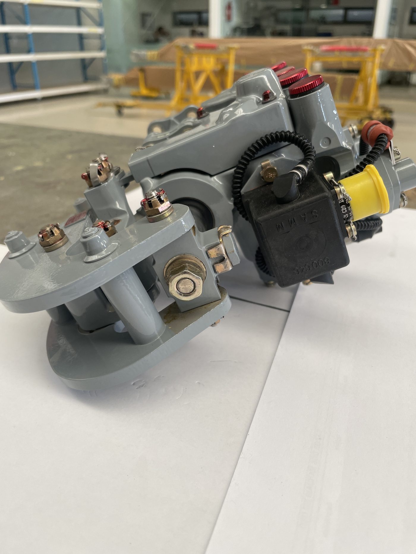 Photo 2 of the component