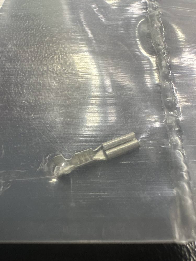 Photo 3 of the component