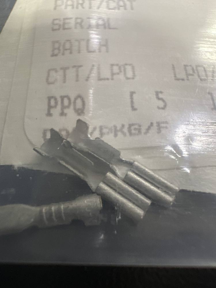 Photo 2 of the component
